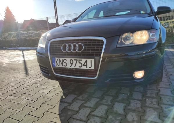 Audi A3 cena 15900 przebieg: 266000, rok produkcji 2004 z Suchowola małe 211
